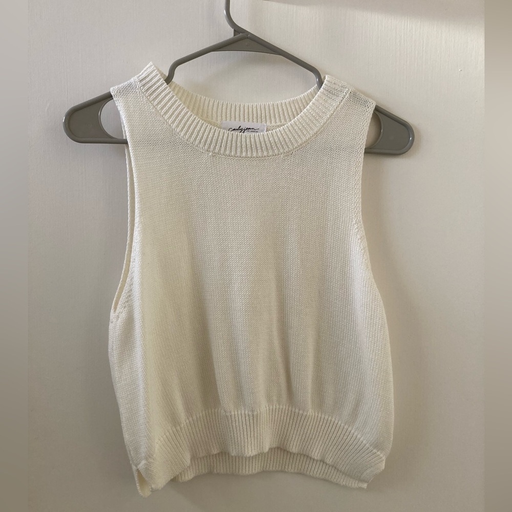 Carly Jean Los Angeles Meme tank